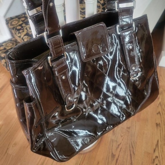 Vittadini XL Tote Bag Weekender Travel Bag Diaper Bag Brown Patent Leather - Picture 3 of 16